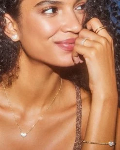 Kendra Scott Ari Gold Pave Crystal Heart Earrings In White Crystal -Demi-Fine Jewelry Shop Kendra Scott Ari Pave Stud Earring White Crystal Gold 00