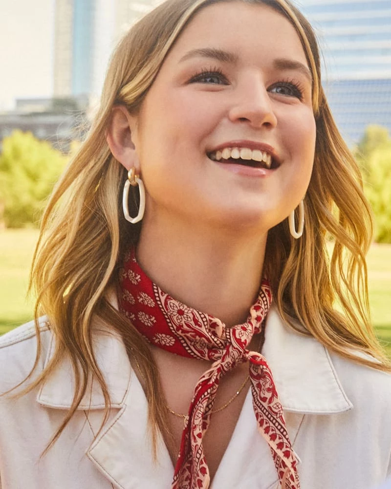 Kendra Scott Danielle Gold Convertible Link Earrings In Ivory Mother-of-Pearl 3 Kendra Scott Danielle Gold Convertible Link Earrings In Ivory Mother-of-Pearl - Image 3