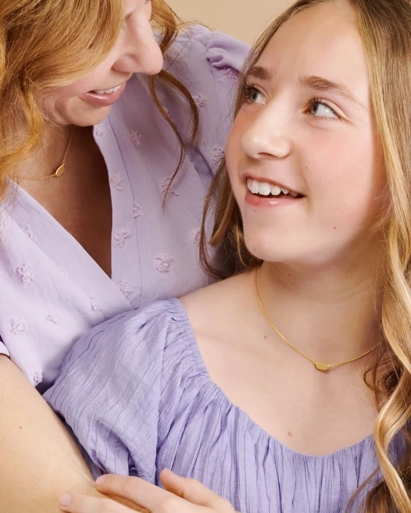 Kendra Scott Mommy & Me Adult Fern Short Pendant Necklace In 18k Gold Vermeil 2 Kendra Scott Mommy & Me Adult Fern Short Pendant Necklace In 18k Gold Vermeil - Image 2