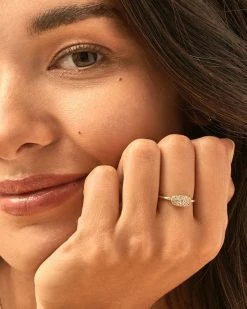 Kendra Scott Grayson Gold Band Ring In White Crystal -Demi-Fine Jewelry Shop Kendra Scott Grayson Band Ring Gold 01