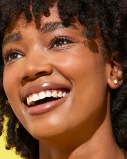 Kendra Scott Nola Gold Stud Earrings In Iridescent Drusy 7 Kendra Scott Nola Gold Stud Earrings In Iridescent Drusy -Demi-Fine Jewelry Shop Kendra Scott Nola Stud Earrings Iridescent Drusy Gold 00 1