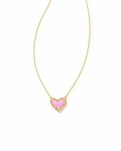 Kendra Scott Ari Heart Gold Pendant Necklace In Bubblegum Pink Kyocera Opal